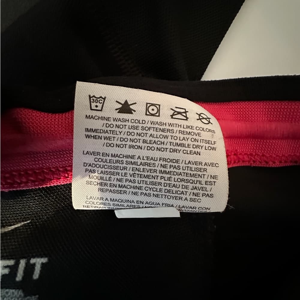 Nike Dri-Fit Black Capris Pink Trim See Thru Mesh Reflective Panels Size Medium - Thumbnail 3