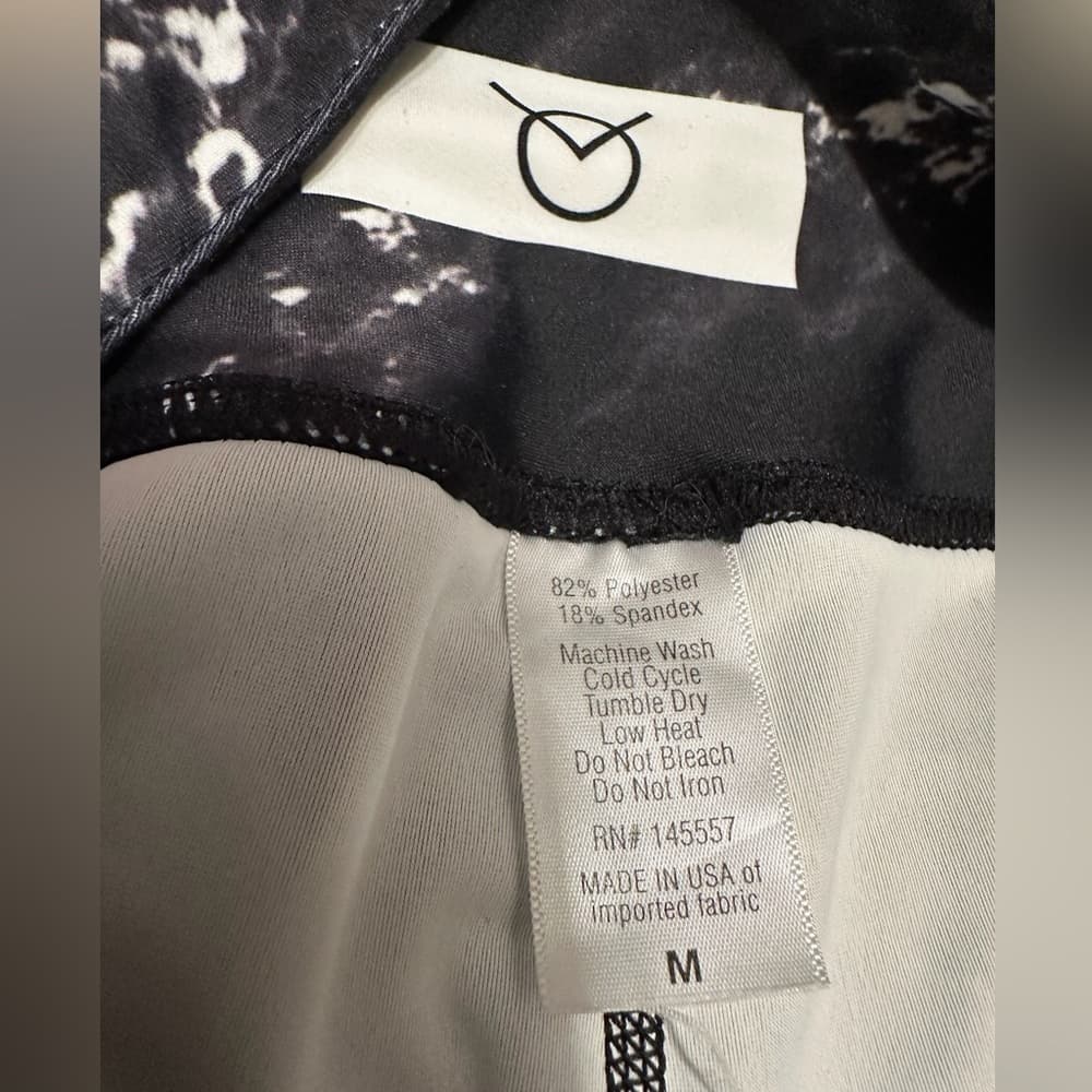 Hot Topic Marble Print Leggings Black Yoga Gym Activewear Size Medium - Thumbnail 9