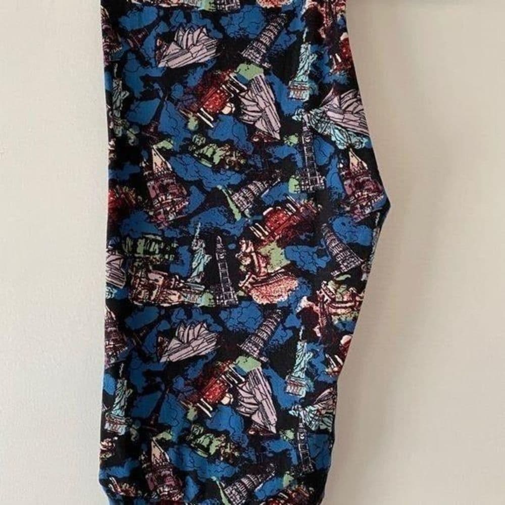NWT LuLaRoe Global Landmark Collage Print Leggings One Size Wanderlust Travel - Thumbnail 5