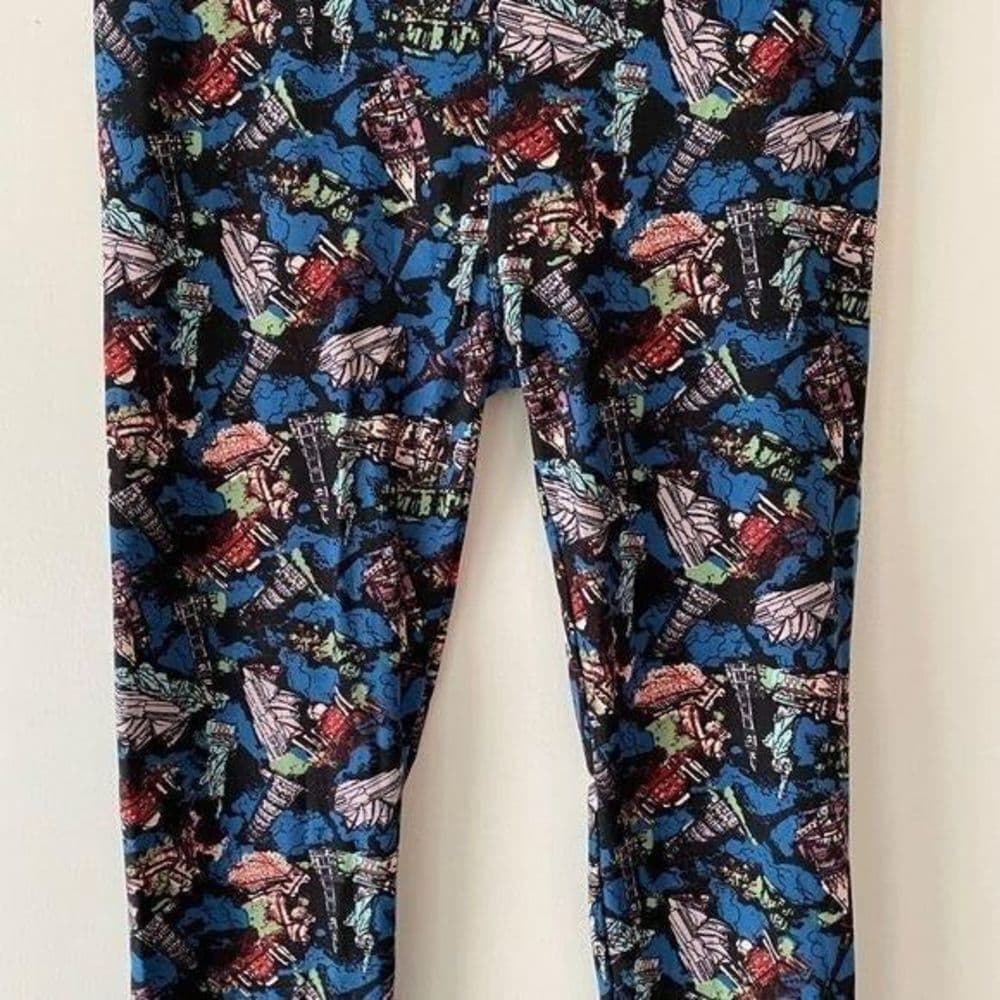 NWT LuLaRoe Global Landmark Collage Print Leggings One Size Wanderlust Travel - Thumbnail 3