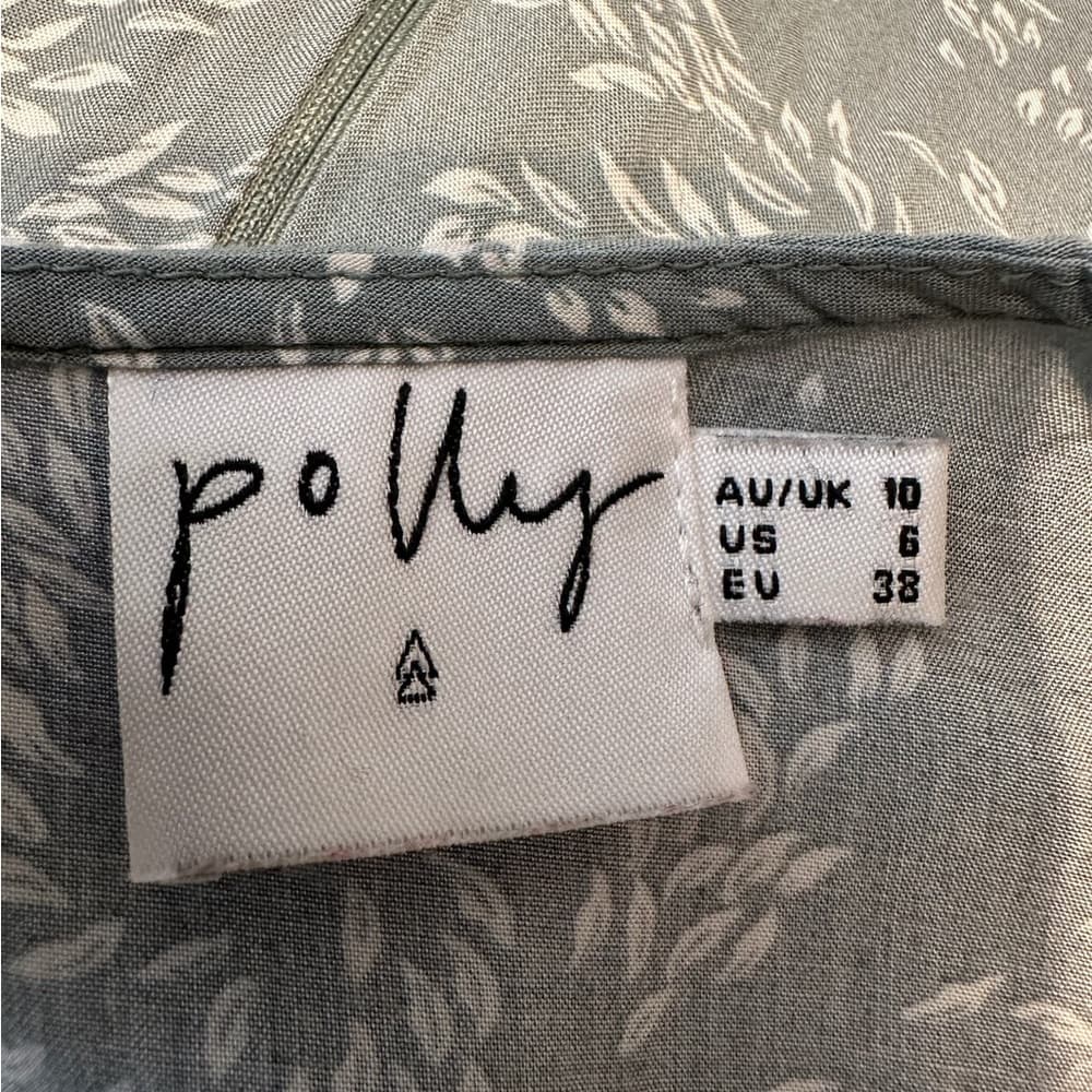 Princess Polly the Louis Romper in Sage Green Leaf Floral Size 6 Cottagecore - Thumbnail 7