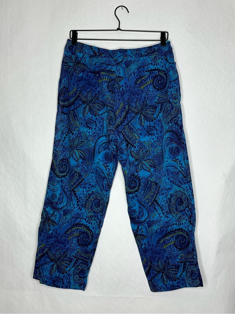 Chico’s Blue Paisley Crop Pants Size 2 (Large) Capri Boho Pants Resortwear - Thumbnail 3
