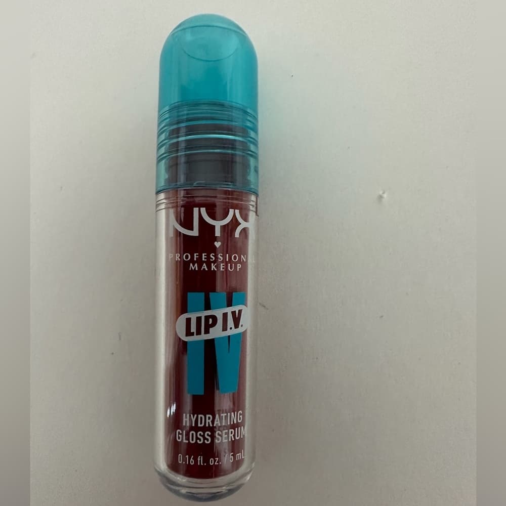NEW NYX Professional Makeup Lip I.V. Hydrating Gloss Serum in Berry Thirsty
