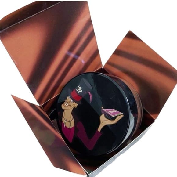 MAC Venomous Villians Cajun Powder Face Makeup Limited Edition - Thumbnail 10