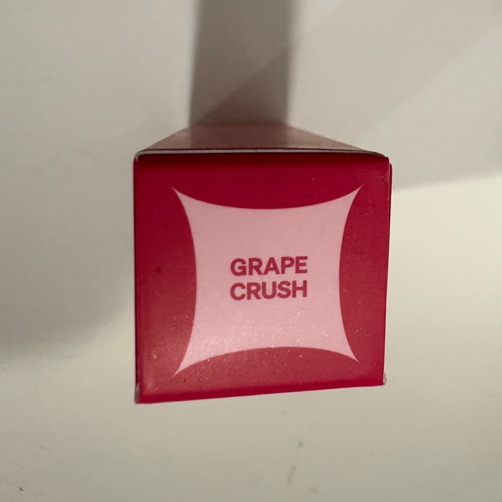 NIB Knemo LipLock Jelly Serum Grape Crush Glossy Lip Treatment - Thumbnail 8