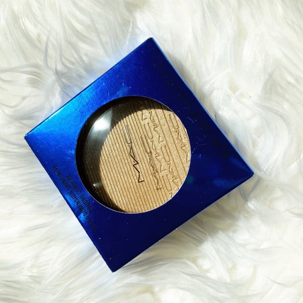 MAC Shaft of Gold Highlighter from Magic of the Night LE Collection - Thumbnail 8