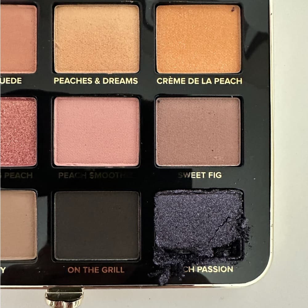 NIB Too Faced White Peach Eyeshadow Palette Multi-Dimensional Peach Shades - Thumbnail 5