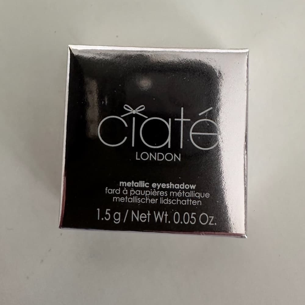 NIB Ciaté London Metallic Eyeshadow in Peach Party Quiet Luxury Minimalist