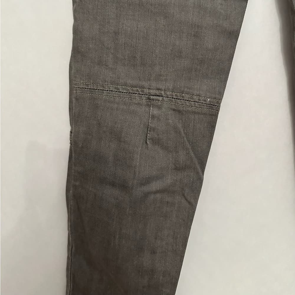 L’AGENCE Skinny Utility Jean Gray with Knee Stitching Sample Model Size 27 Denim - Thumbnail 12