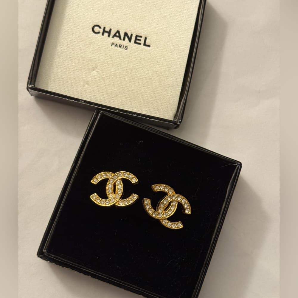 CHANEL Earrings Vintage CC Logo Crystal Clip On 24K Gold Plated Studs with Box - Thumbnail 4