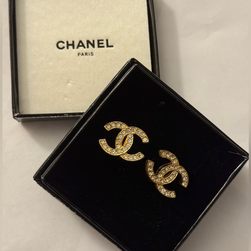 CHANEL Earrings Vintage CC Logo Crystal Clip On 24K Gold Plated Studs with Box - Thumbnail 6