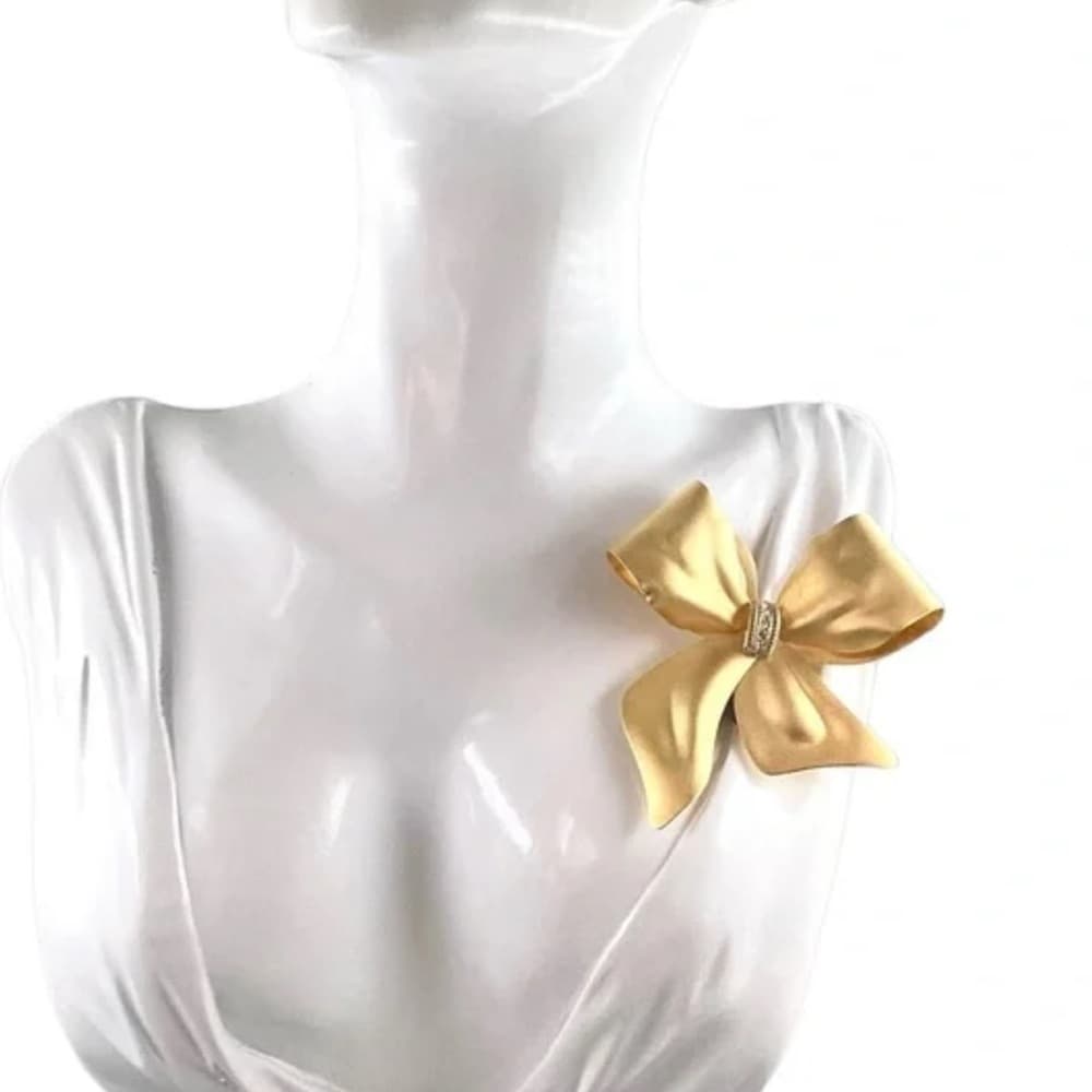 1970s Vintage Gold Tone Metal Bow Shaped Brooch Pin Tara 5th Large Matte - Thumbnail 2