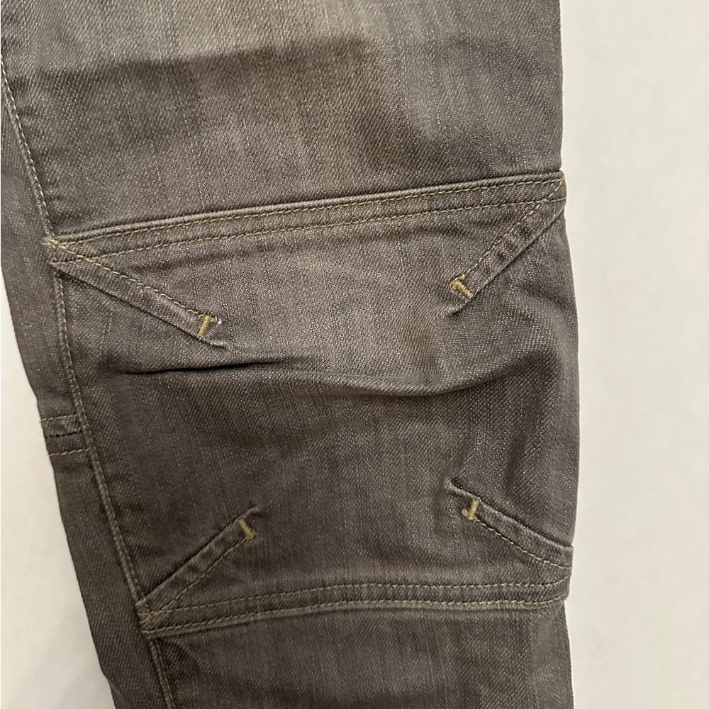 L’AGENCE Skinny Utility Jean Gray with Knee Stitching Sample Model Size 27 Denim - Thumbnail 6