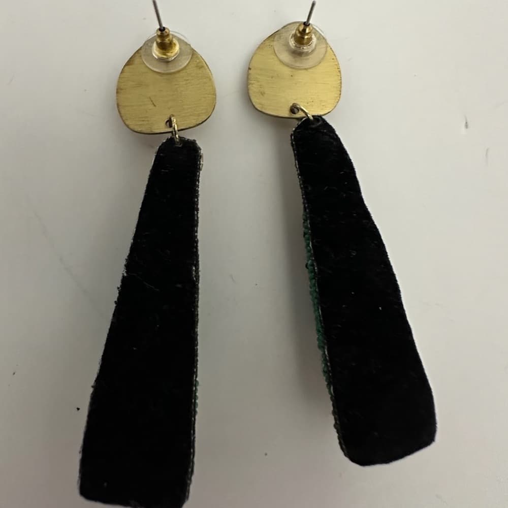 Allie Beads Champagne Bottle Statement Beaded Earrings Gold Green Jewelry Gift - Thumbnail 5