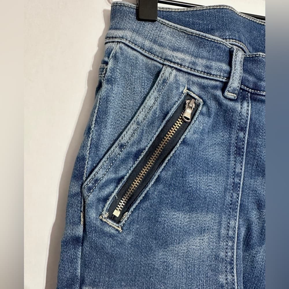 New York & Company Denim Ankle Leggings with Zipper Accent Pockets Size 4 - Thumbnail 5