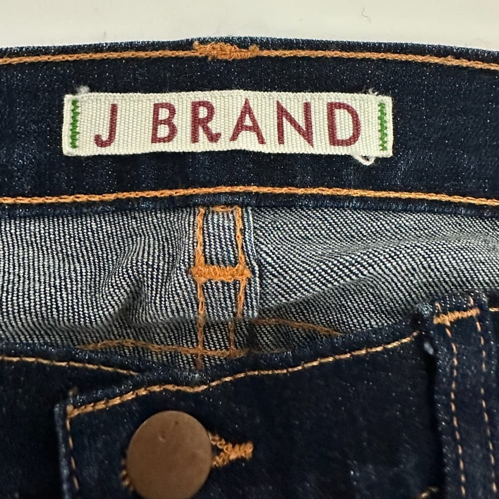 J Brand Skinny Leg Jeans Dark Wash Women’s Size 31 Classic Stretch Denim - Thumbnail 4