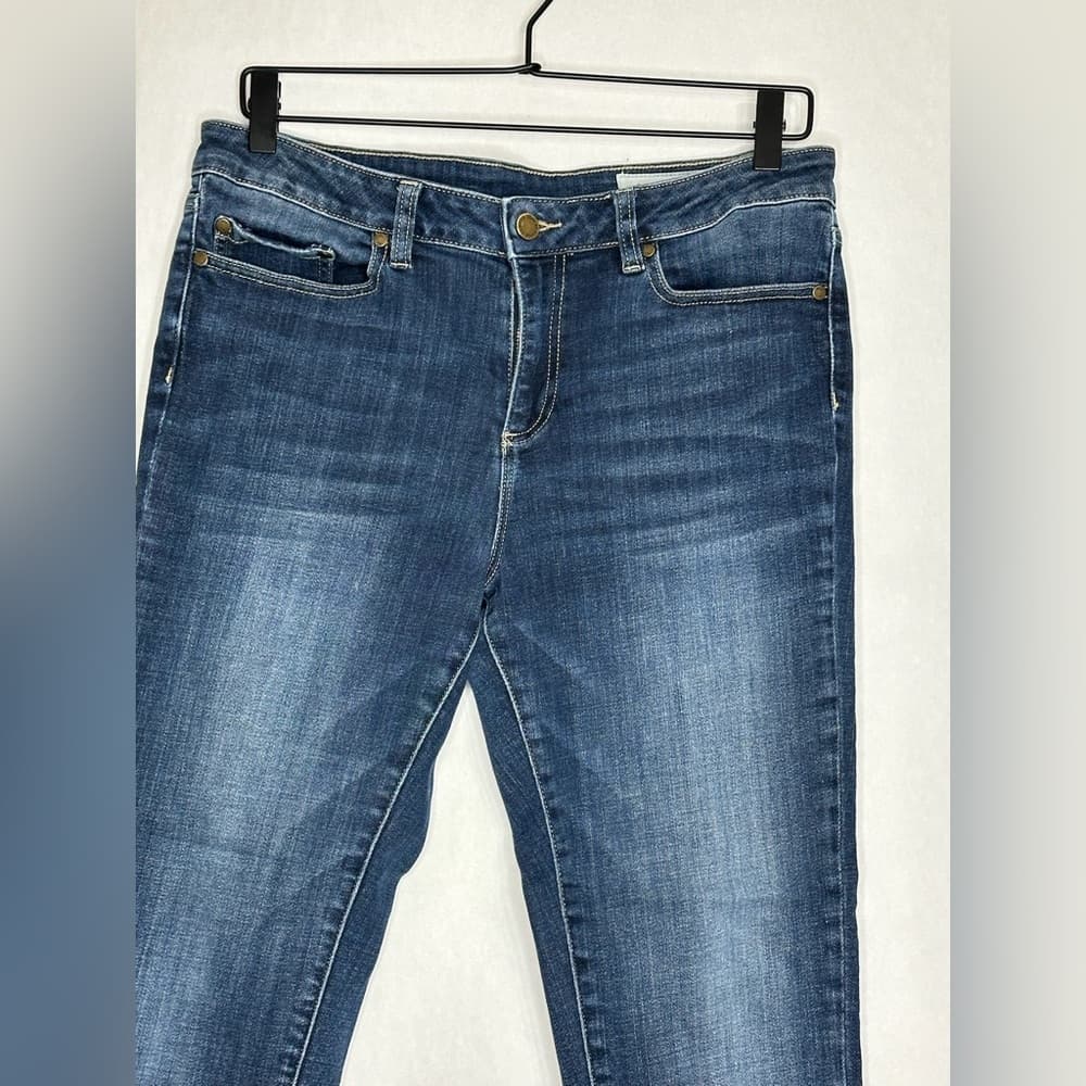 Two by Vince Camuto Blue Wash Skinny Jeans Size 30 / 10 (See Measurements)