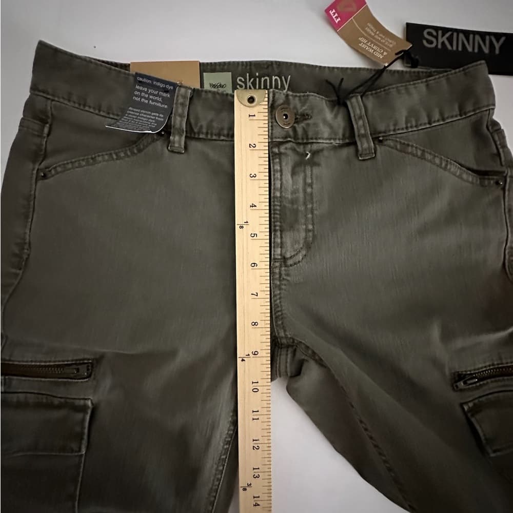 NWT Mossimo Skinny Premium Denim Olive Cargo Jeans Size 8 - Thumbnail 3
