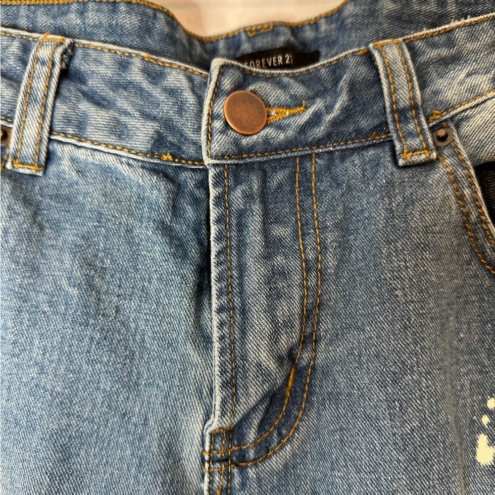 Forever 21 Ripped Distressed Paint Splatter Boyfriend Cropped Jeans Y2K Medium - Thumbnail 2