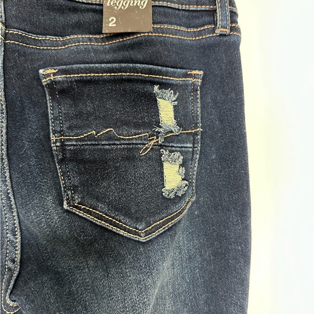NWT New York & Company NY&Co SoHo Ankle Legging Jeans Distressed Dark Wash Sz 2 - Thumbnail 7