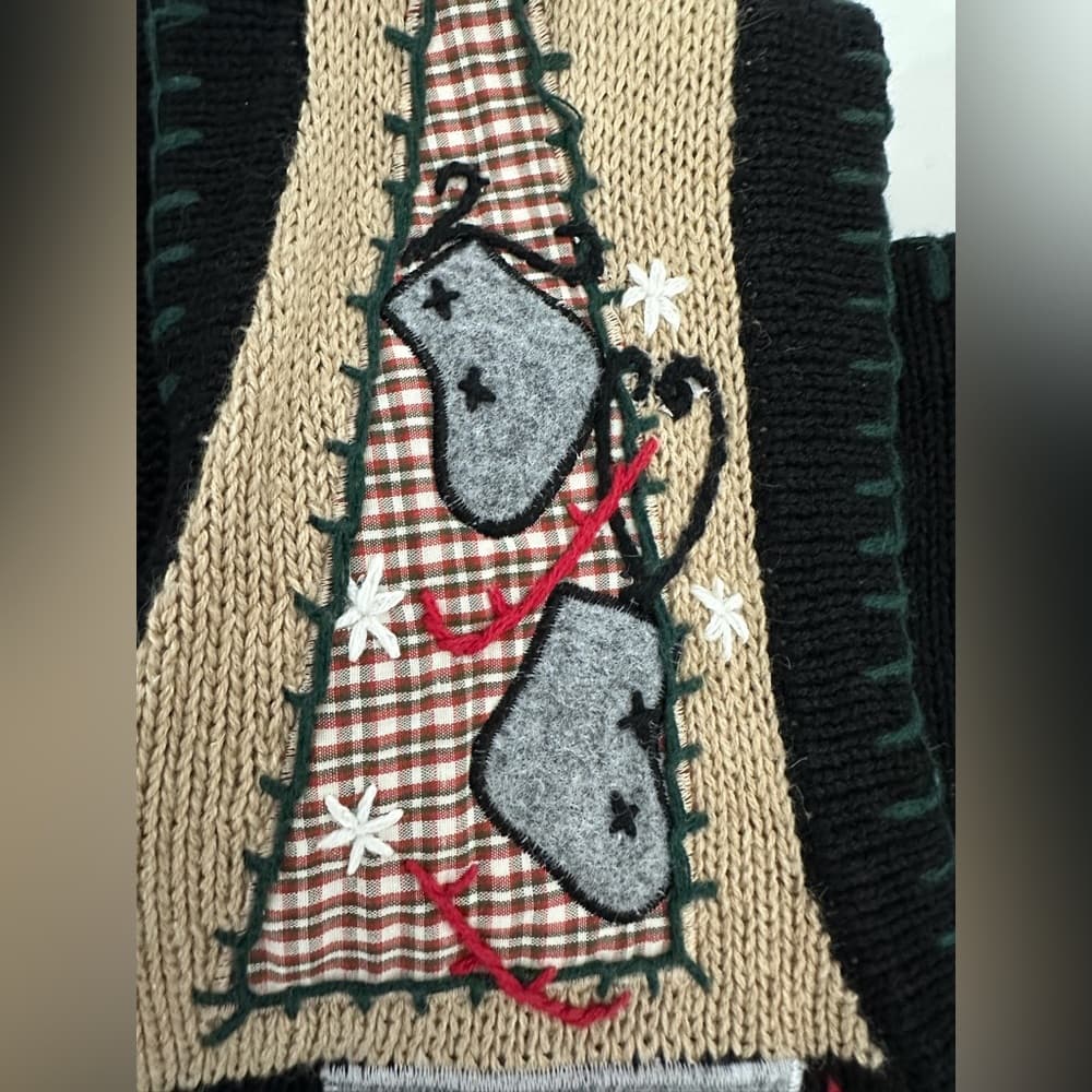 Victoria Jones Patchwork Christmas Ugly Vest Snowman Reindeer Holiday Large - Thumbnail 3