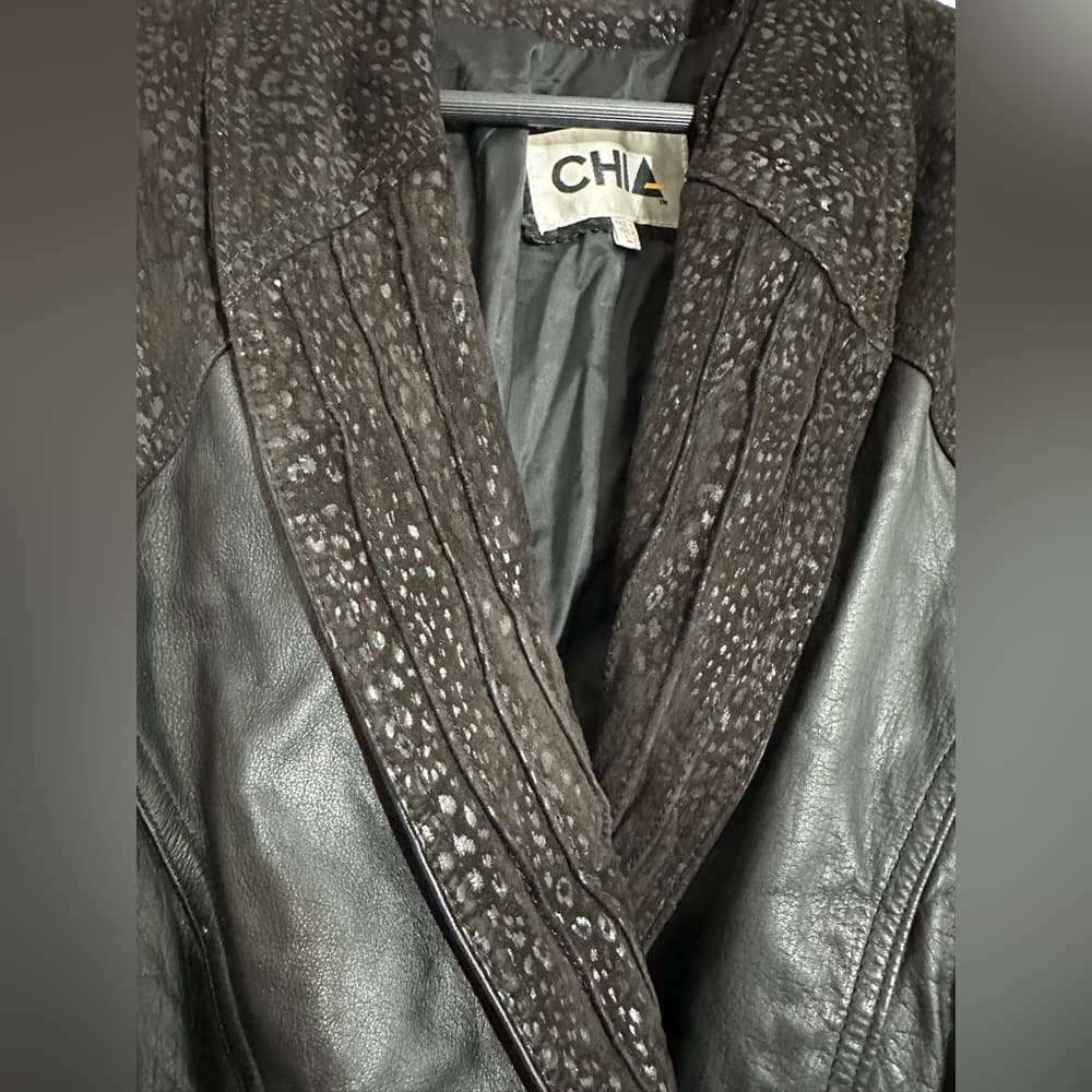 CHIA Black Leather Textured Jacket Blazer Beaded Trim Blazer Style Size Large - Thumbnail 9