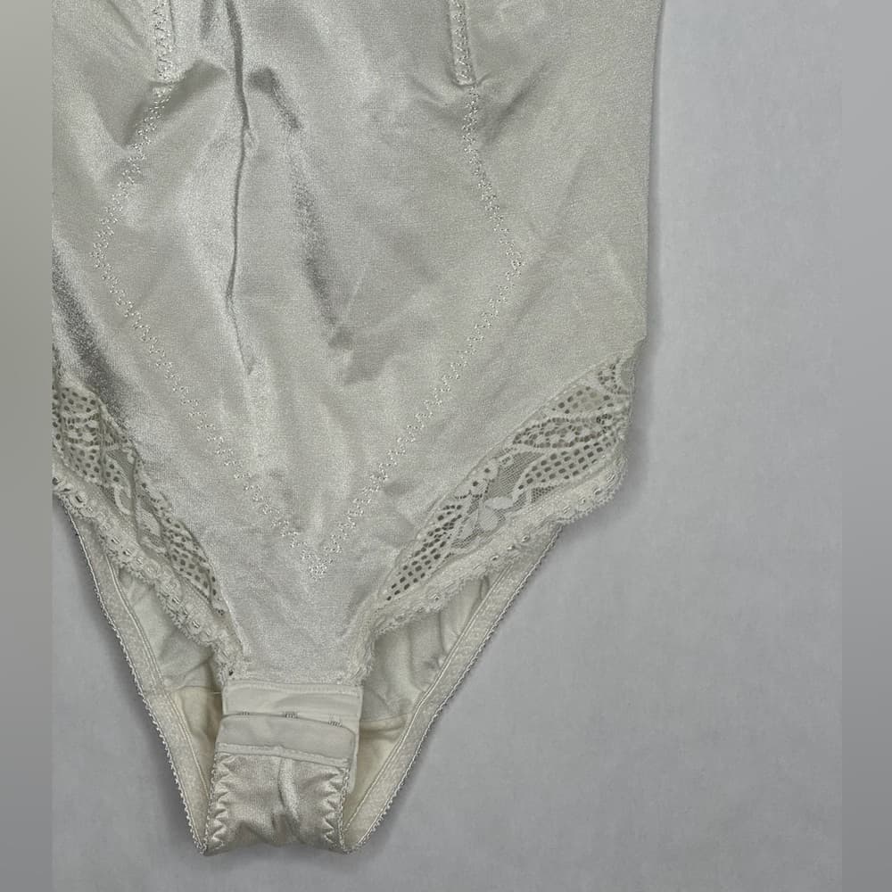 Flexees by Maidenform Strapless Lace Bodysuit 38D Vintage Bridal Pinup Boudoir - Thumbnail 10
