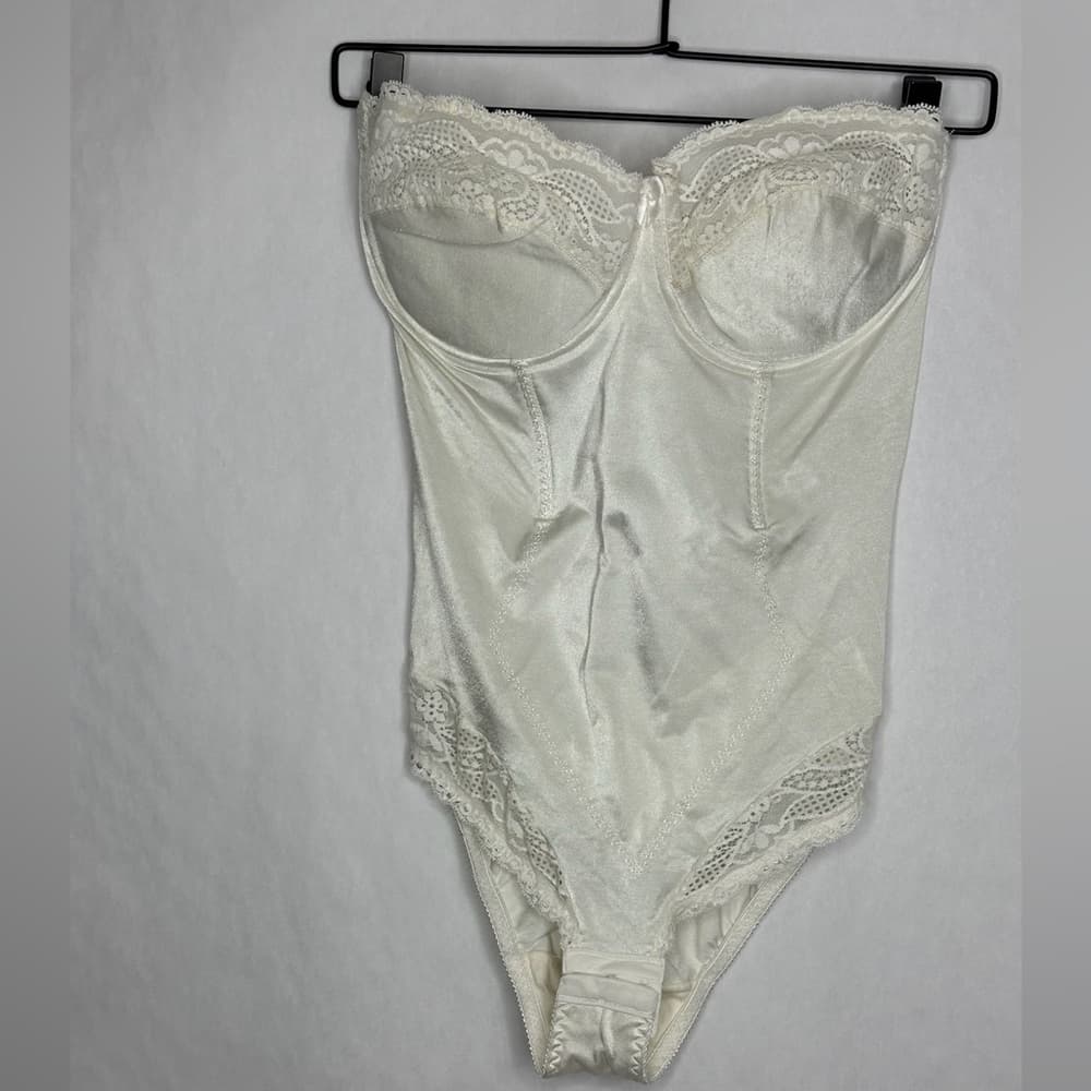 Flexees by Maidenform Strapless Lace Bodysuit 38D Vintage Bridal Pinup Boudoir - Thumbnail 9