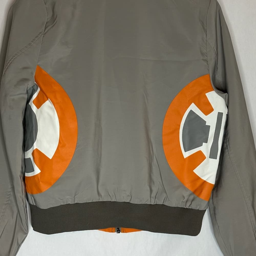 NWT Star Wars Her Universe BB-8 Bomber Jacket Grey Size Medium (Juniors) - Thumbnail 8