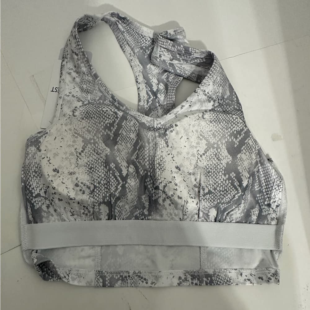 NWT Nine West Active Snake Print Sports Bra Gray White Cropped Workout Tank - Thumbnail 7