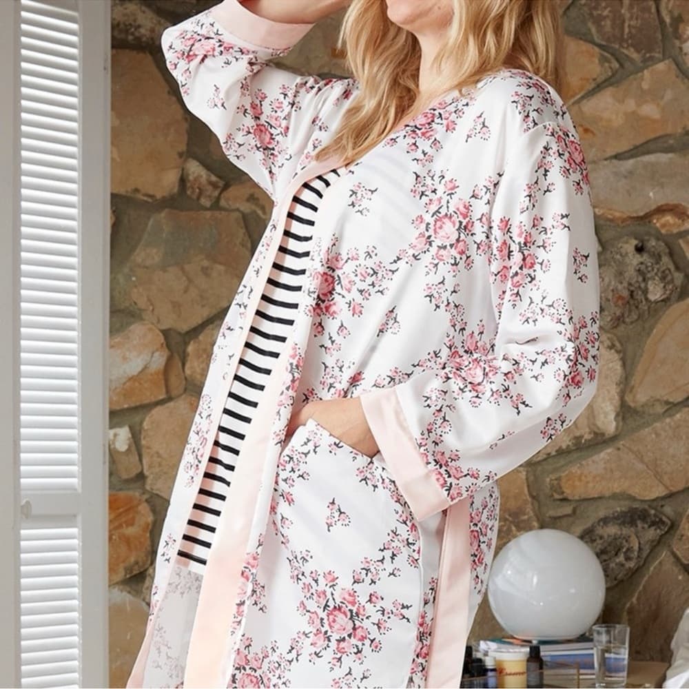 Morgan Lane x FabFitFun Blush Pink Satin Floral Robe Kimono Style Size S/M - Thumbnail 2