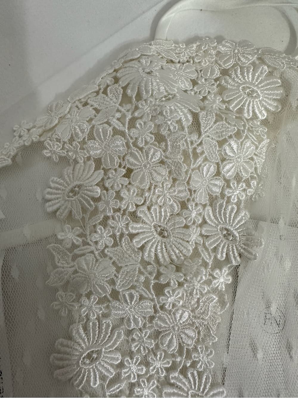 NWT Flora Nikrooz Ivory Lace Satin Chemise Nightgown Slip Dress Small Coquette - Thumbnail 9