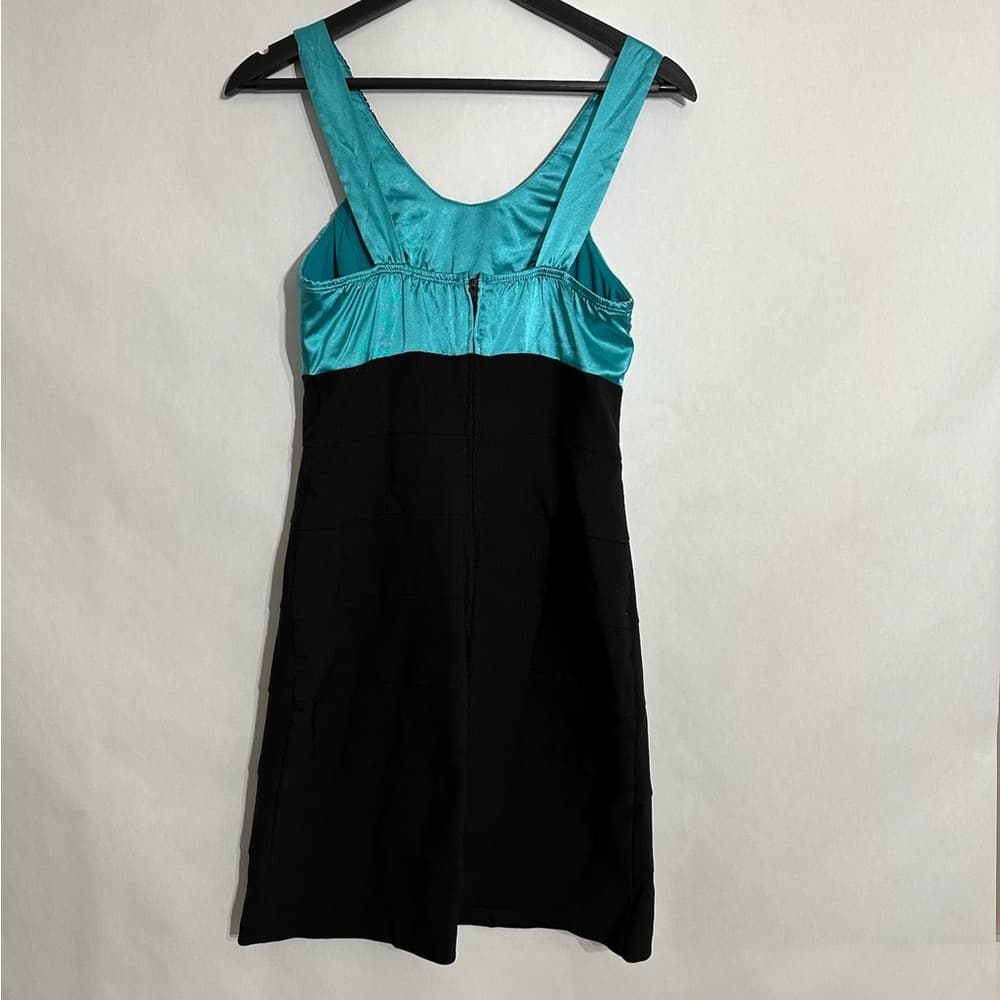 Trixxi Black & Teal Beaded Cocktail Party Halter Neck Dress Y2K Size 9 Juniors - Thumbnail 2