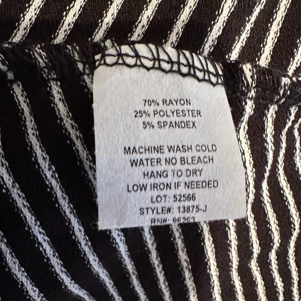 Olivia Rae Black and White Stripe Casual Minimalist T-Shirt Dress Size Medium - Thumbnail 3