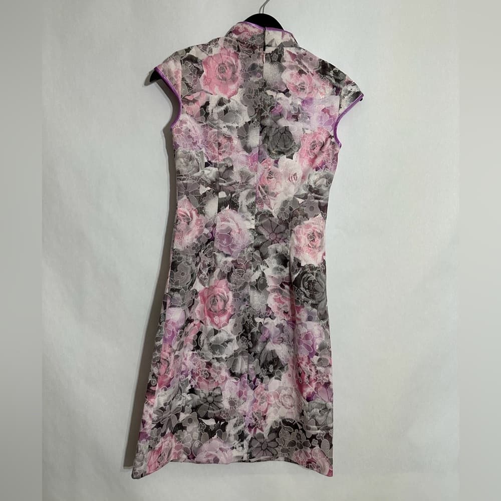 Peve Pink & Gray Floral Cheongsam Qipao Brocade Dress Size Small Vintage - Thumbnail 3