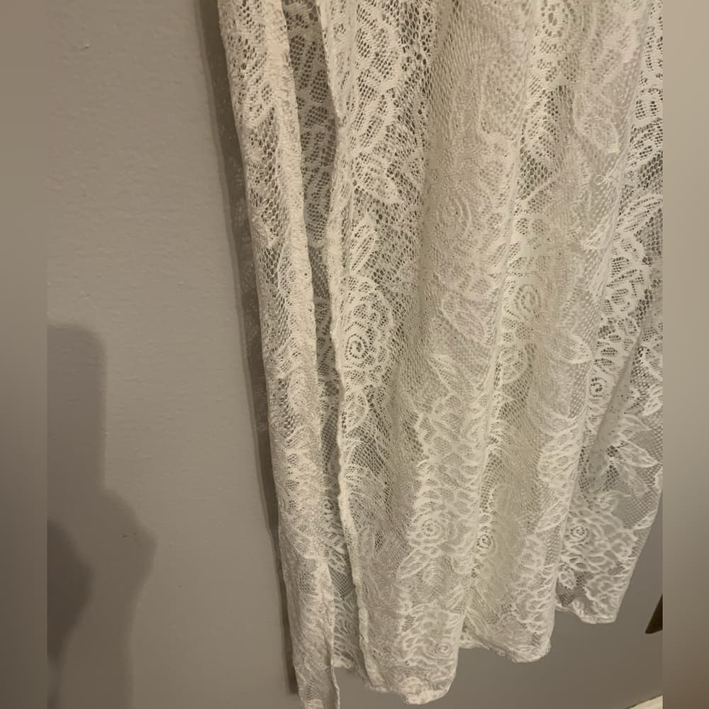 Forever 21 Floral Lace Slip See Through Dress Perfect for Layering Medium NEW - Thumbnail 3