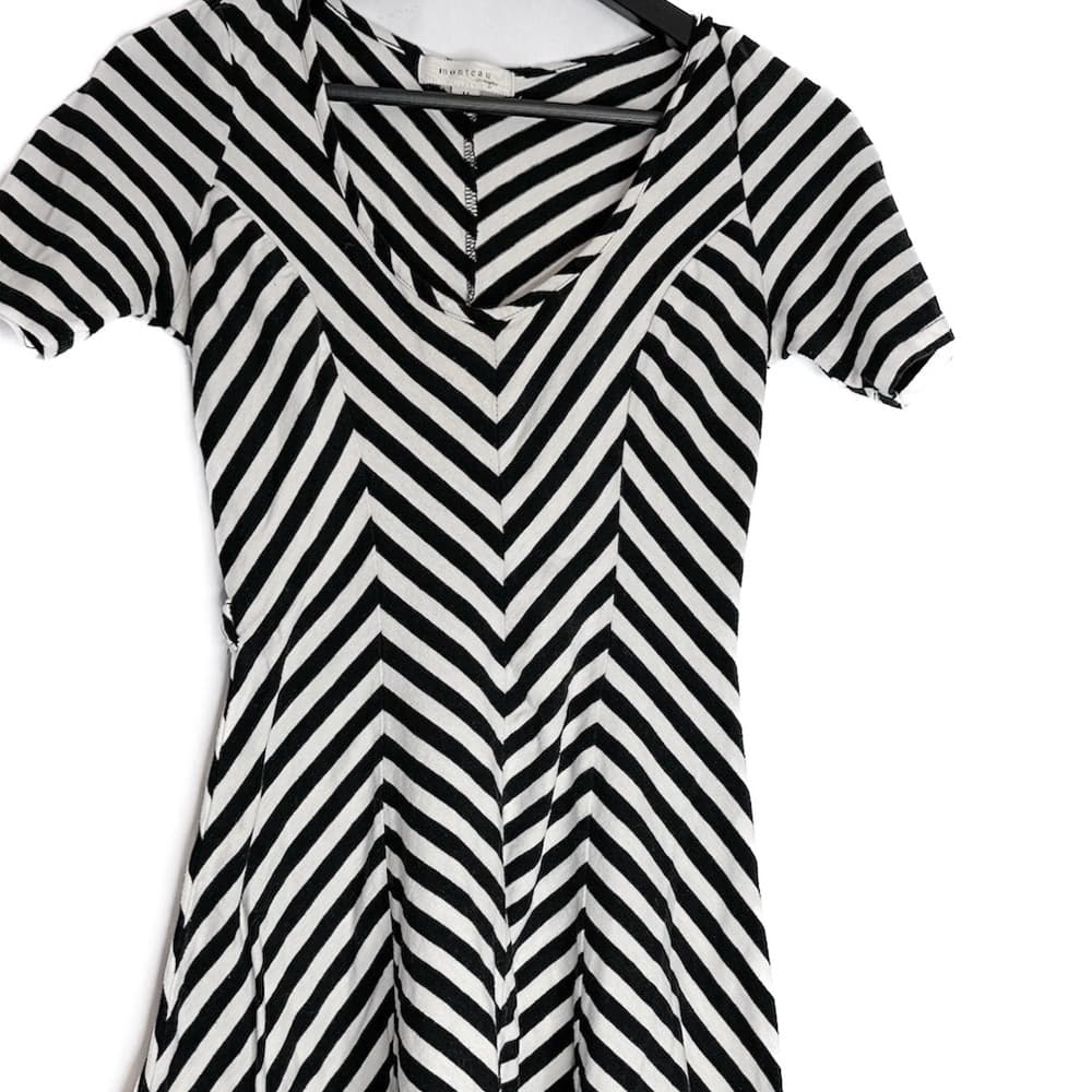 Monteau Los Angeles Stripe Chevron Short Sleeve Flare Mini Dress Size Medium - Thumbnail 8