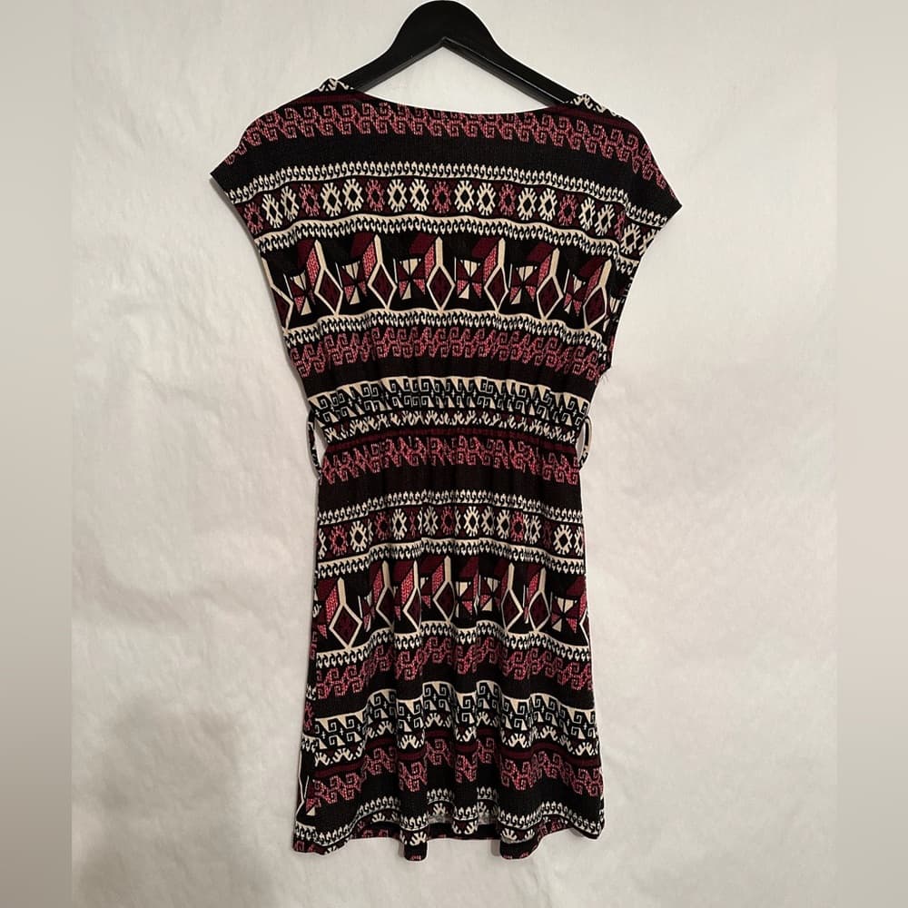 Alya x Francesca’s Multicolor Geometric Print Elastic Waist Dress Size Medium - Thumbnail 6