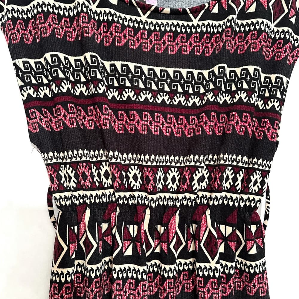 Alya x Francesca’s Multicolor Geometric Print Elastic Waist Dress Size Medium - Thumbnail 7
