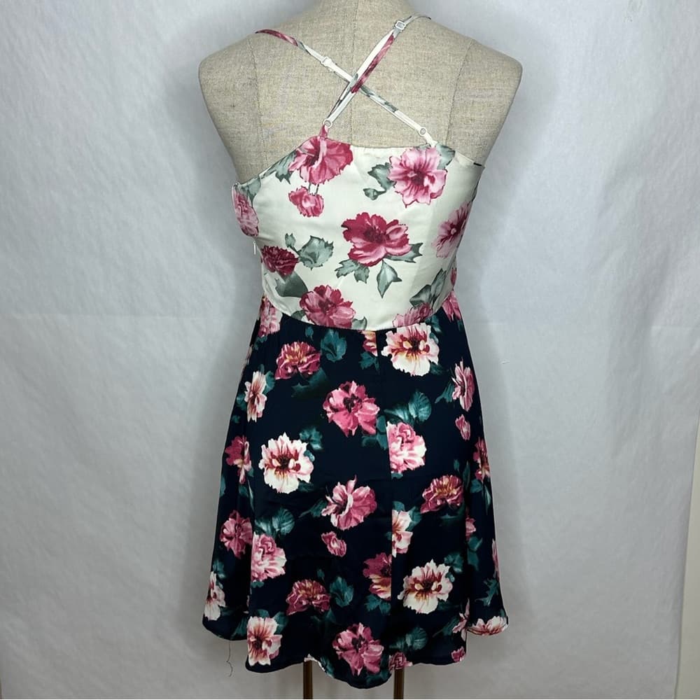 Glamorous Pink Floral Spaghetti Strap Fit Flare Dress Likely XS SEE SIZE NOTES - Thumbnail 2