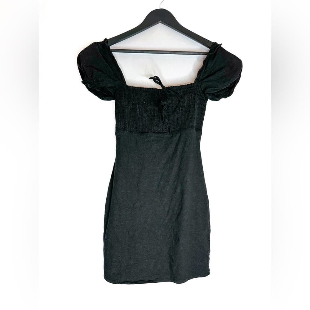 ASTR the Label Black Puff Sleeve Nina Mini Dress Smocked Blend Size Small - Thumbnail 2