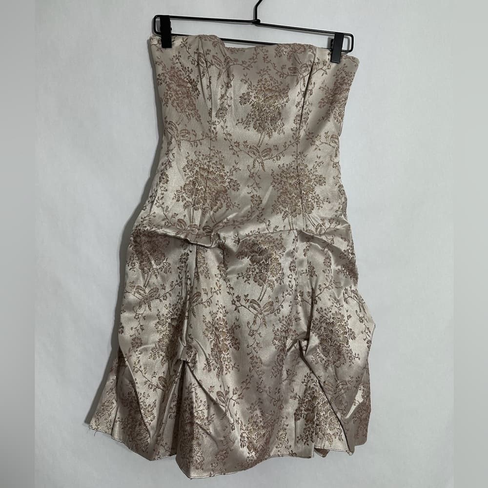 Zum Zum by Niki Livas Strapless Brocade Party Dress Champagne Y2K Size 1 Juniors - Thumbnail 5