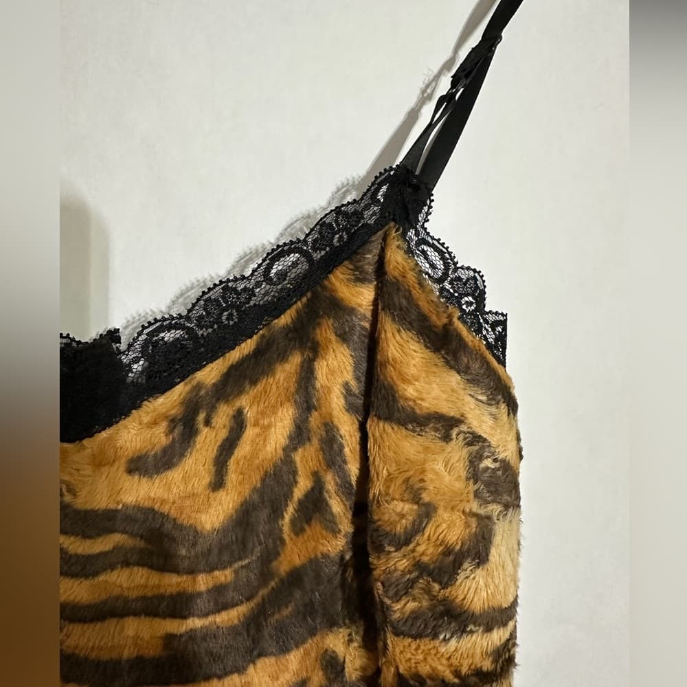 D&G Dolce & Gabbana Tiger Faux Fur Slip Dress Lace Vintage Y2K 38 (IT) / 2 (US) - Thumbnail 2