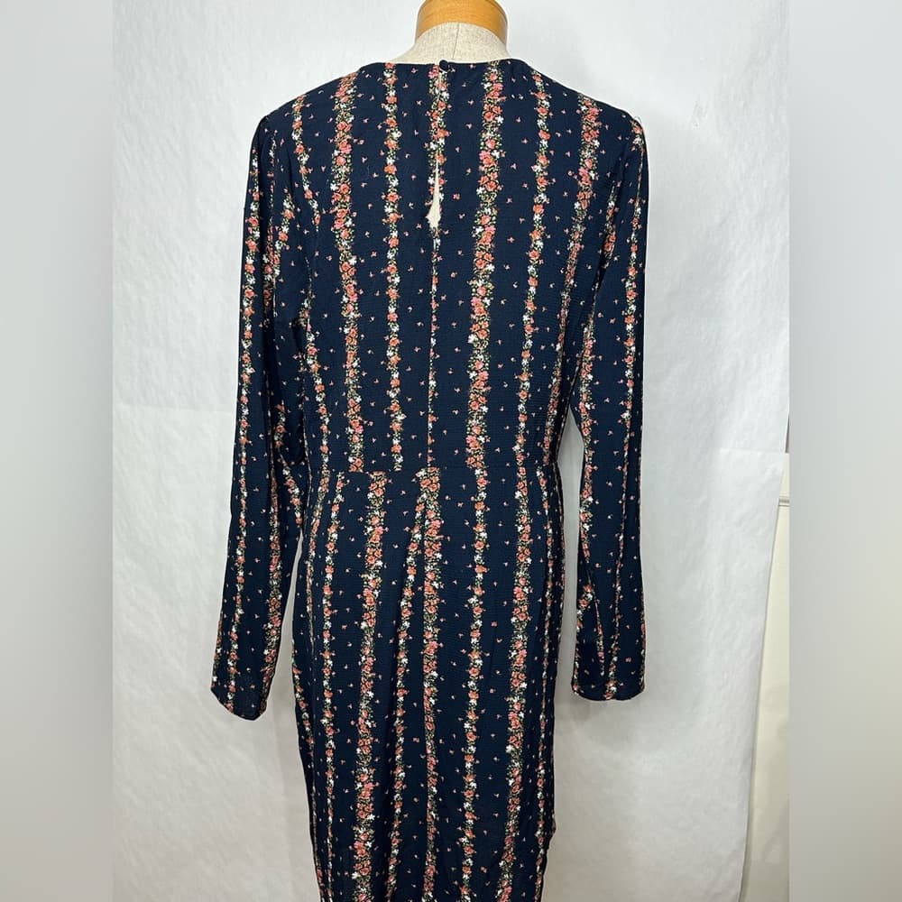 NEW BCBGeneration Navy Floral Ruched Midi Dress Romantic Cottagecore Size XL - Thumbnail 2
