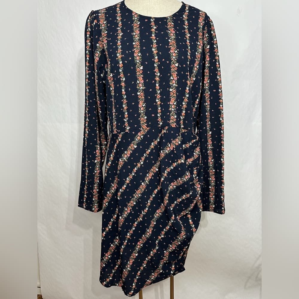 NEW BCBGeneration Navy Floral Ruched Midi Dress Romantic Cottagecore Size XL - Thumbnail 5