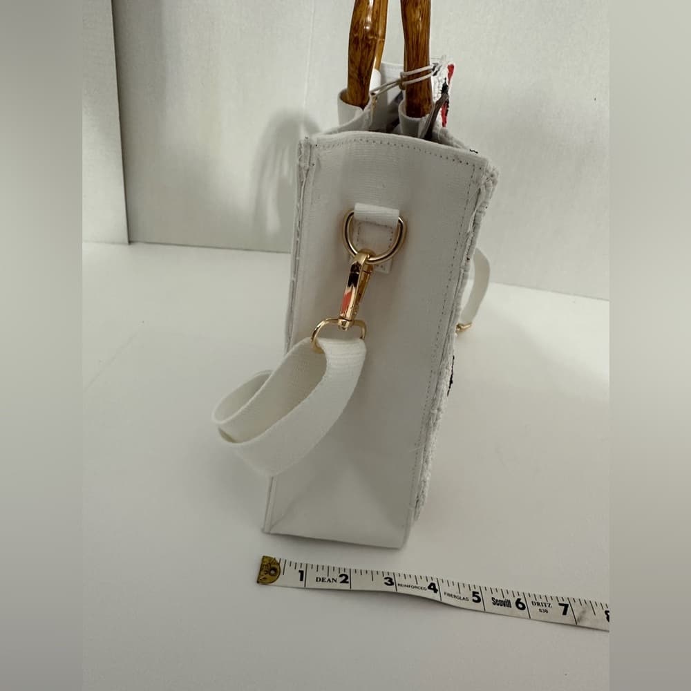 NWT Sol + Mer Strawberry Beaded Viral Purse Handbag Bamboo Handles White Strap - Thumbnail 3