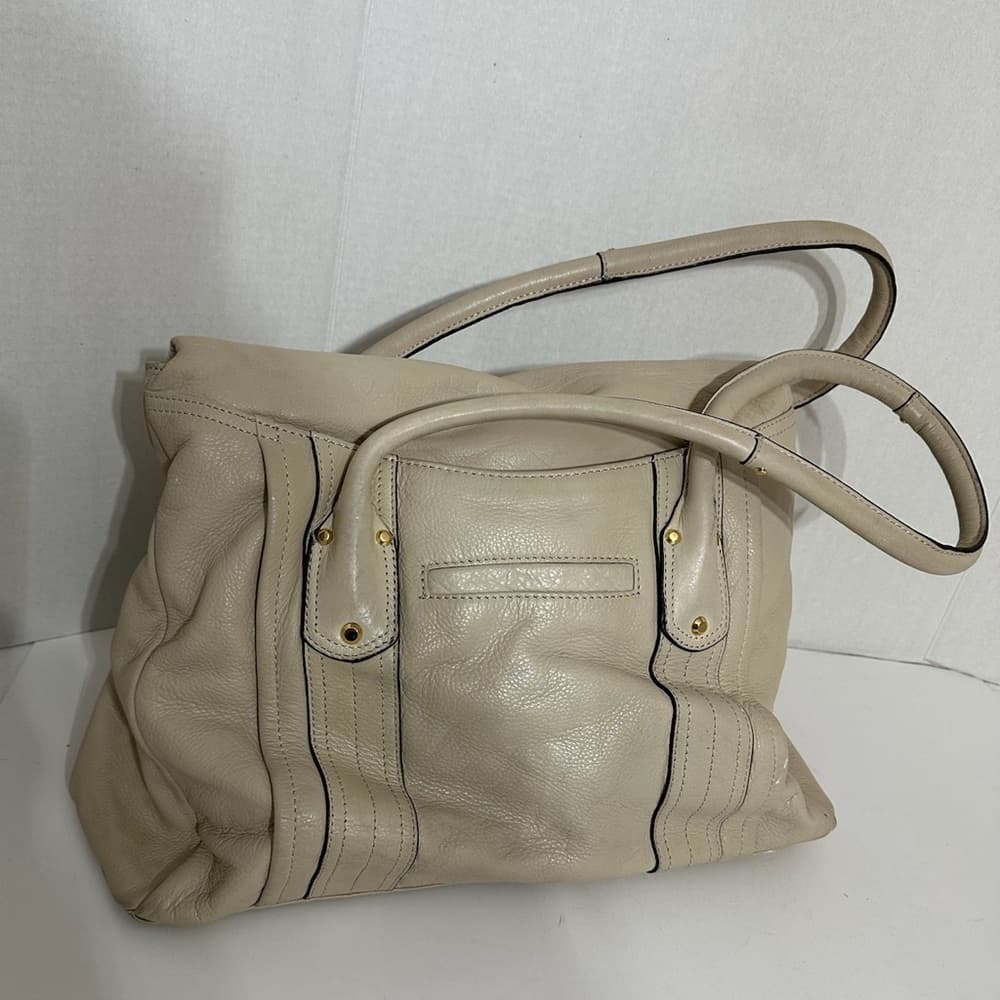 B. Makowsky Oversized Cream Leather Tote Bag Gold Hardware Large Shoulder Purse - Thumbnail 15