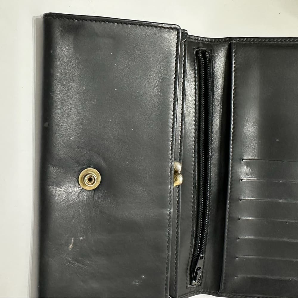 Gucci Black Leather Bifold Wallet Vintage with Gold CC Closure Authentic Luxury - Thumbnail 6