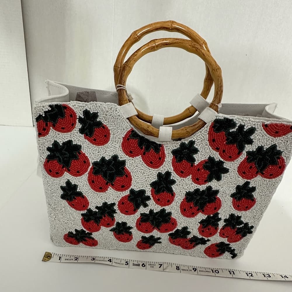 NWT Sol + Mer Strawberry Beaded Viral Purse Handbag Bamboo Handles White Strap - Thumbnail 4