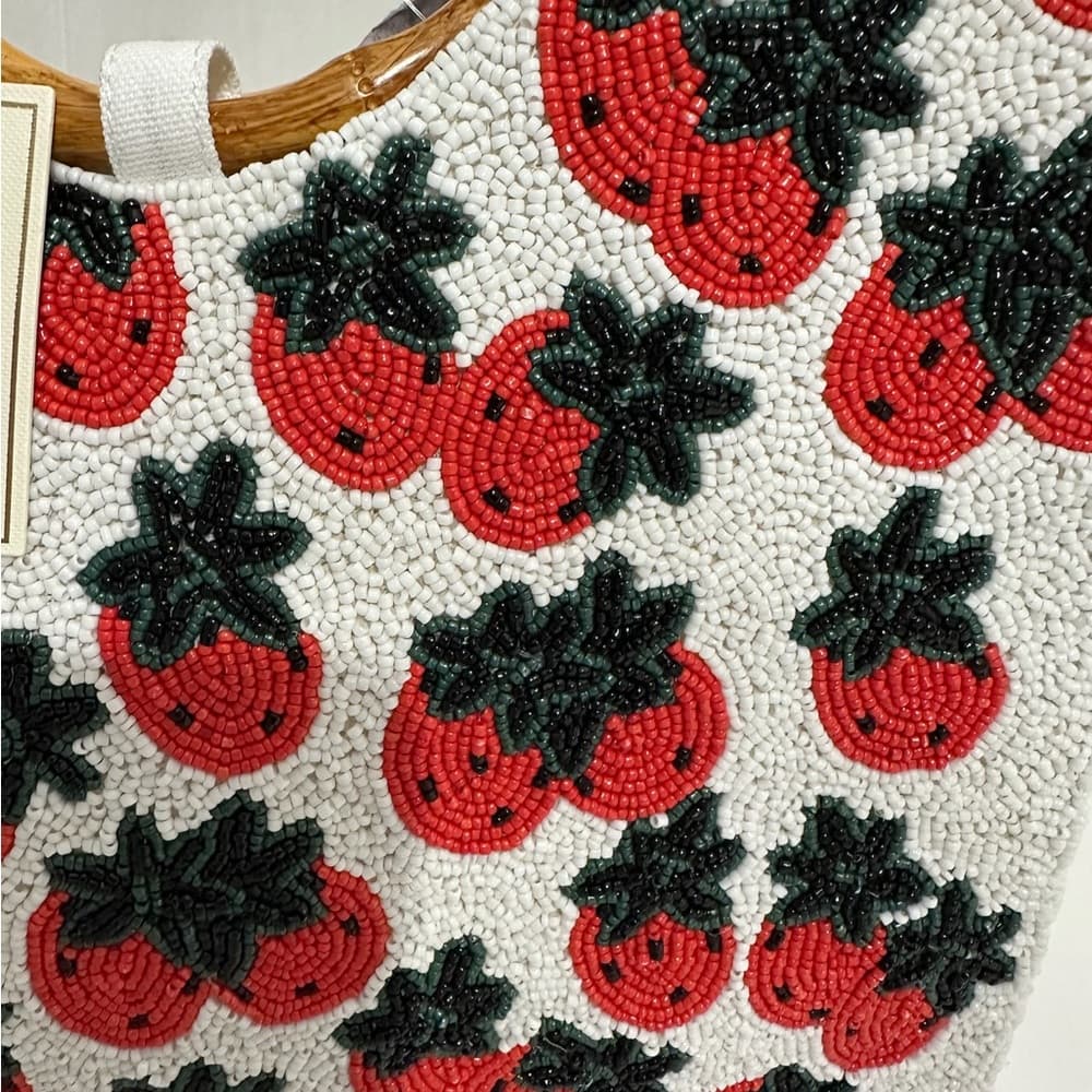 NWT Sol + Mer Strawberry Beaded Viral Purse Handbag Bamboo Handles White Strap - Thumbnail 13